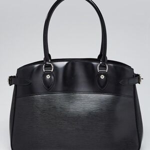 Louis Vuitton Black EPI BAG